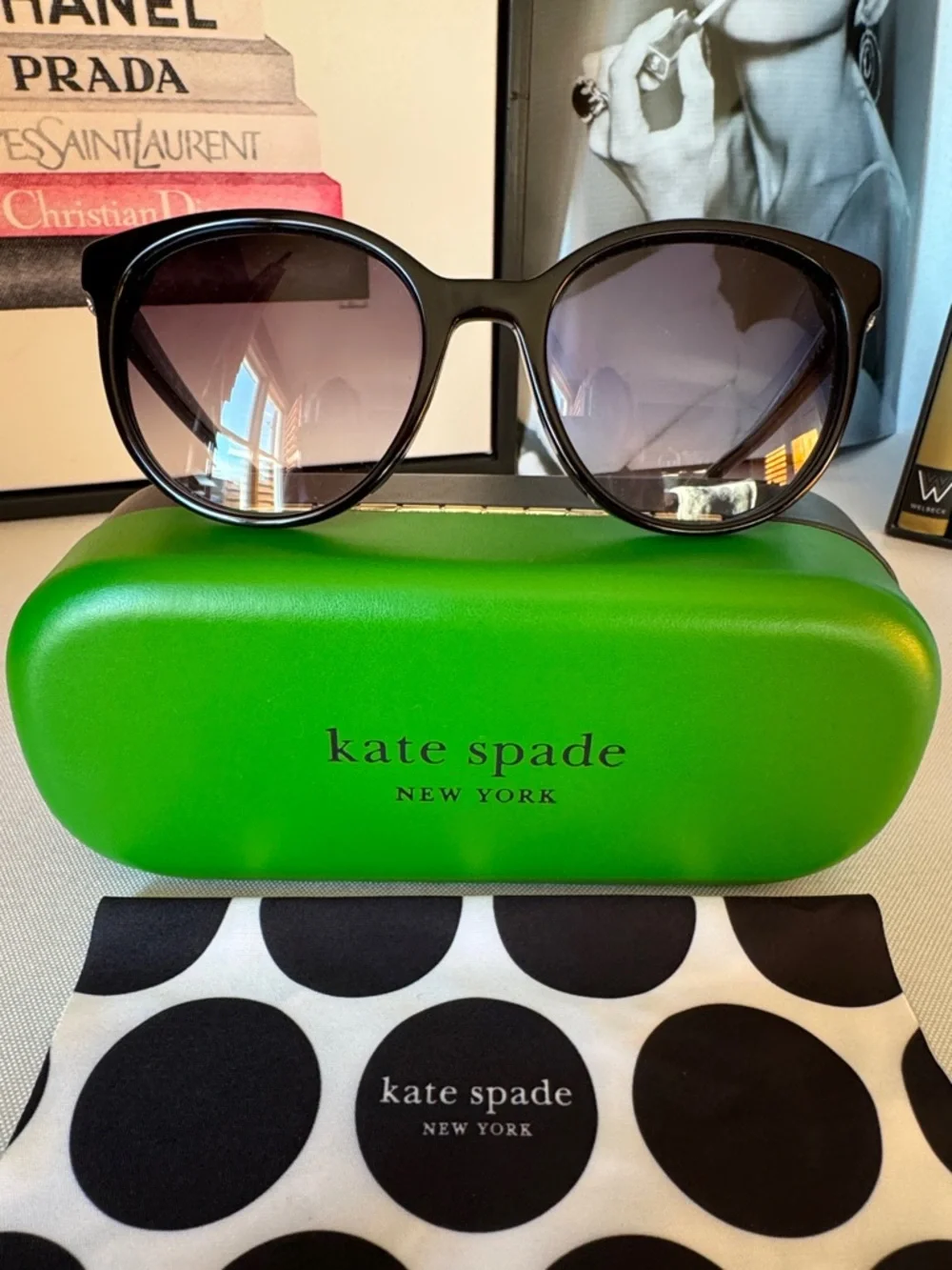 kate spade Black Frame Sunglasses with Gradient Lenses. NWOT